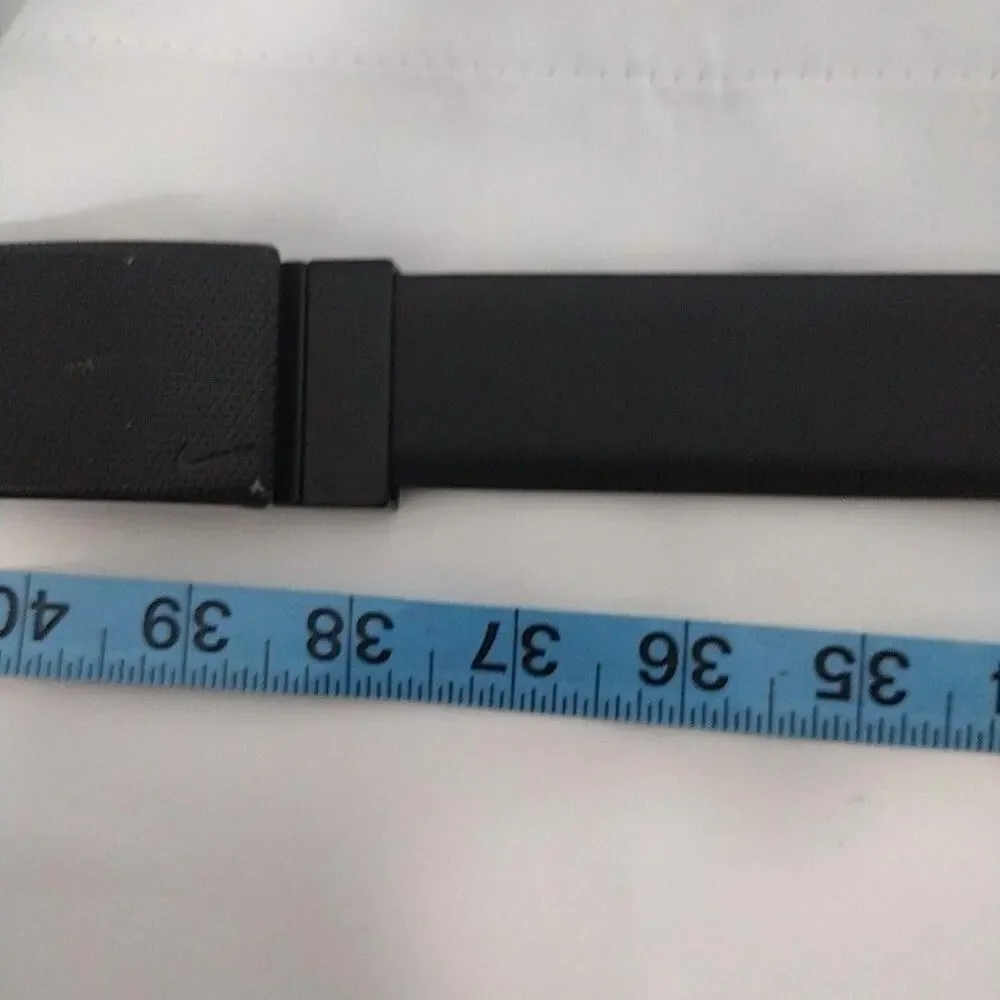 Nike Belt Mens Small Black Synthetic Leather Golf Adjustable Buckle Logo